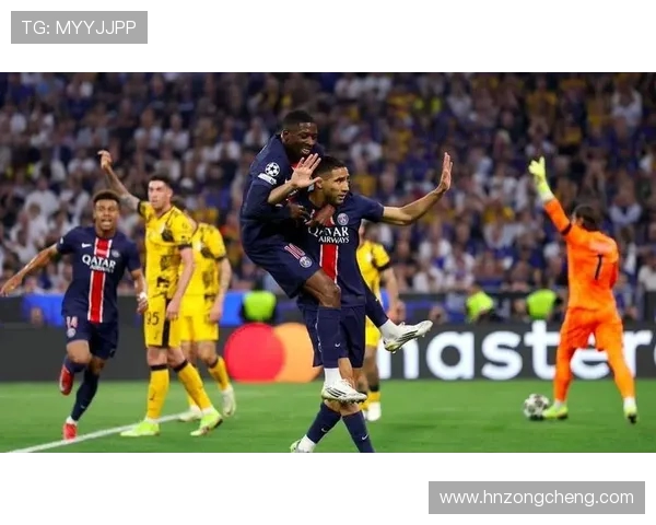 阿什拉夫：巴黎三冠王表现让对手敬畏，欧冠夺冠终破 “金元足球” 质疑(1)